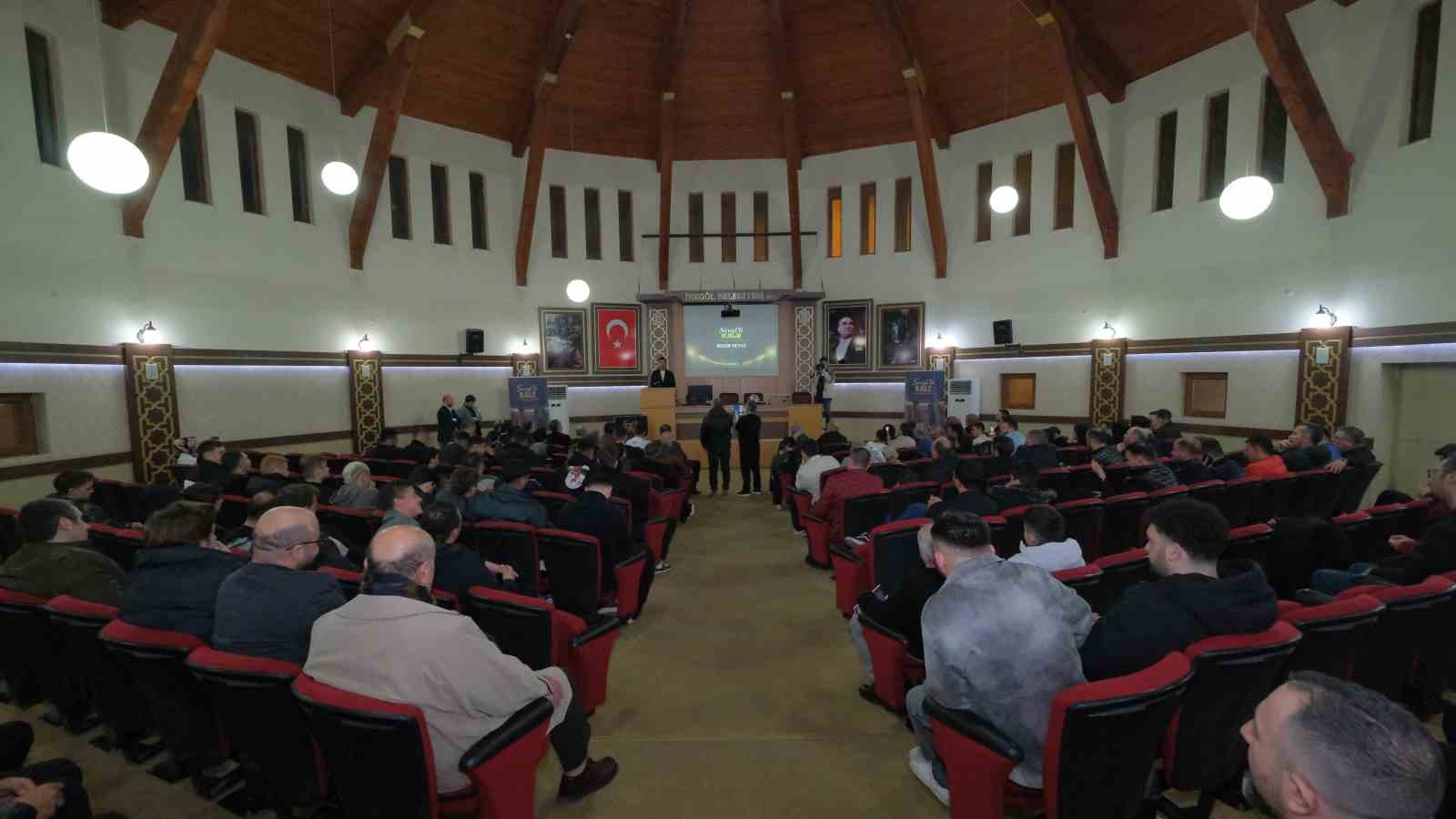inegolsporun kalecisi bekir sevginin sevgili kale isimli kitabinin lansmani yapildi 4 KPt7DNRV