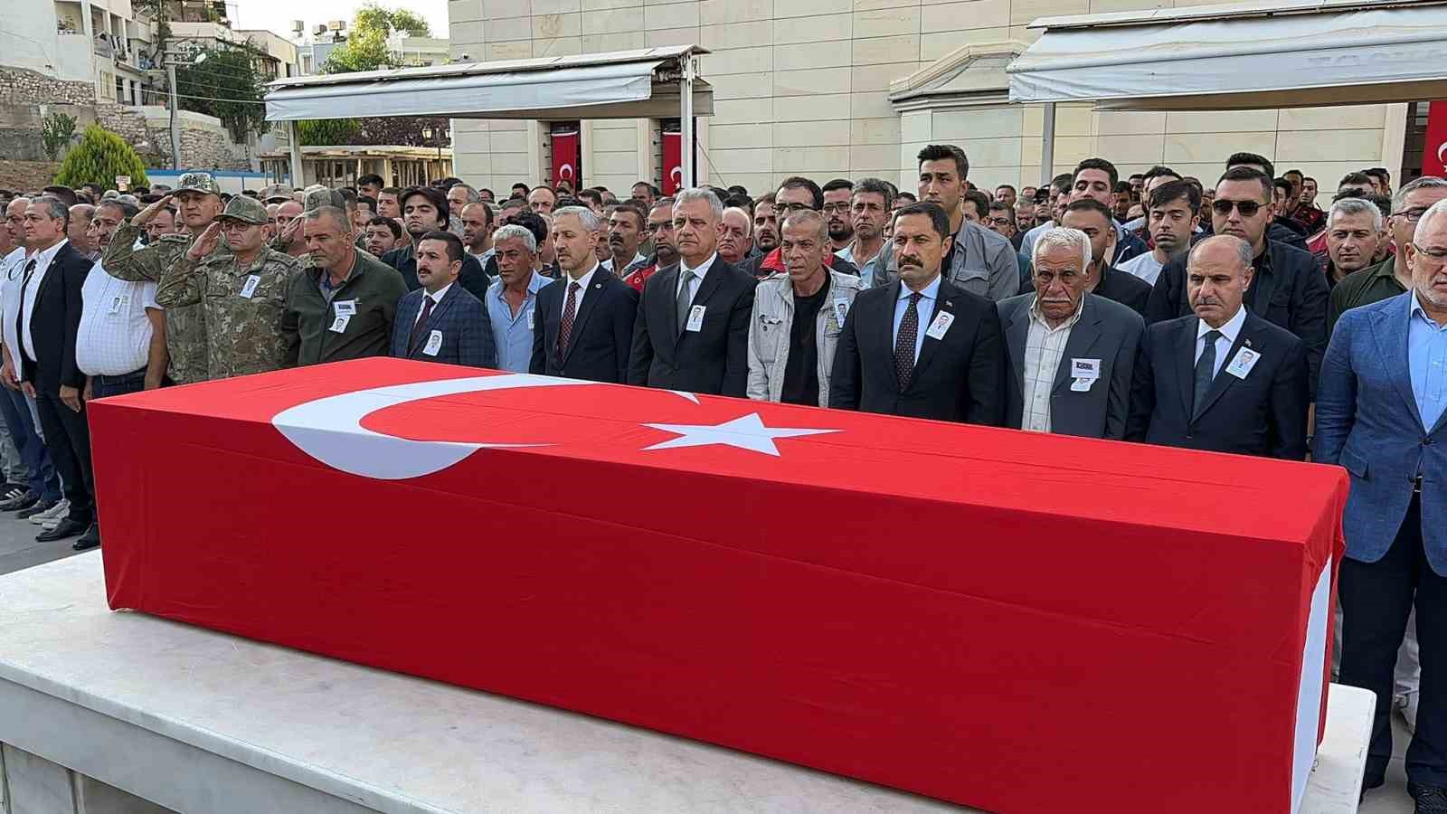 ingilizce olimpiyatinda dunya ucuncusu olan sehit kizi soyledikleriyle valiye duygusal anlar yasatti 4