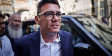 ingilterede-milletvekili-andy-burnham-basbakan-olmaya-cok-yakin-F6mwz5ez.jpg