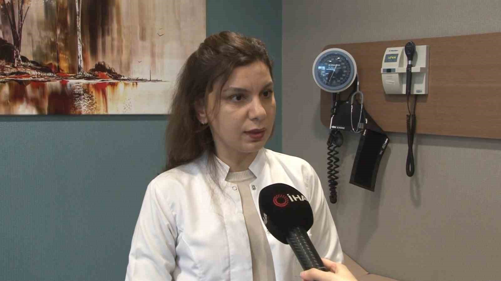 İnme geçiren 91 yaşındaki hastaya başarılı müdahale, uzmanlardan uyarı: "Dakikanın önemi var" 6 inme geciren 91 yasindaki hastaya basarili mudahale uzmanlardan uyari dakikanin onemi var 2 bg5A6TcG