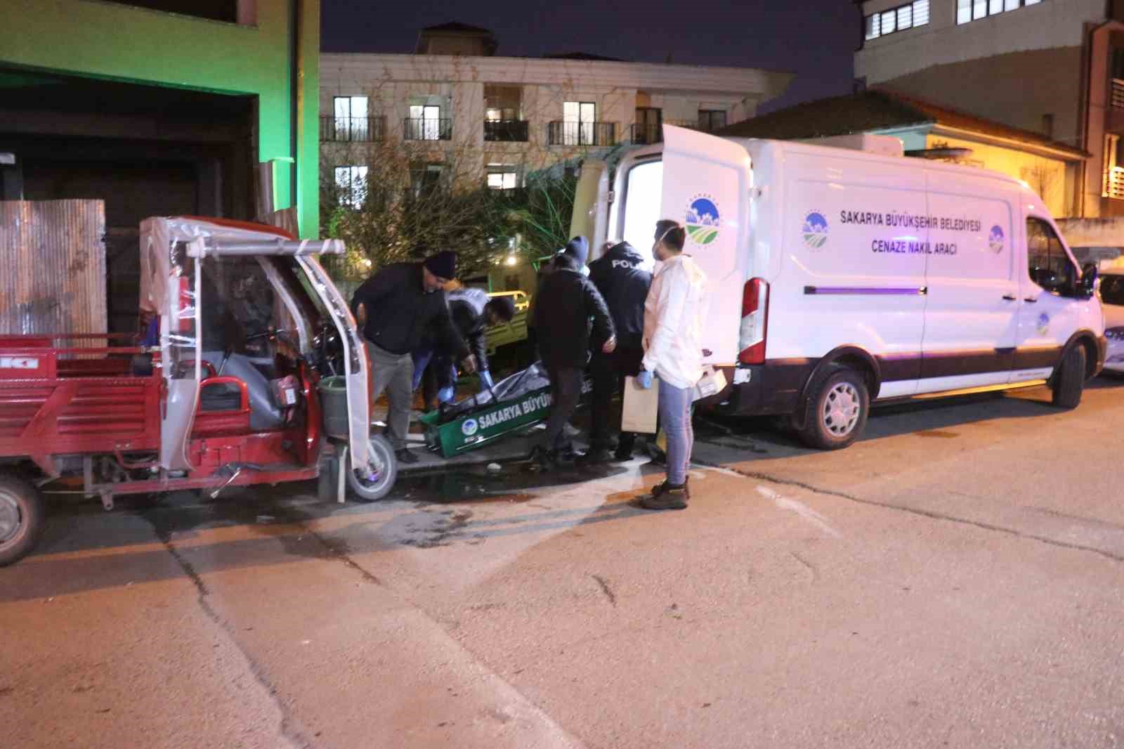 insaat sahasinda erkek cesedi bulundu 0 u4zfvgRs