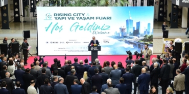 insaat-ve-gayrimenkul-sektorunun-kalbi-bursada-atti-Ggt76AMS.jpg