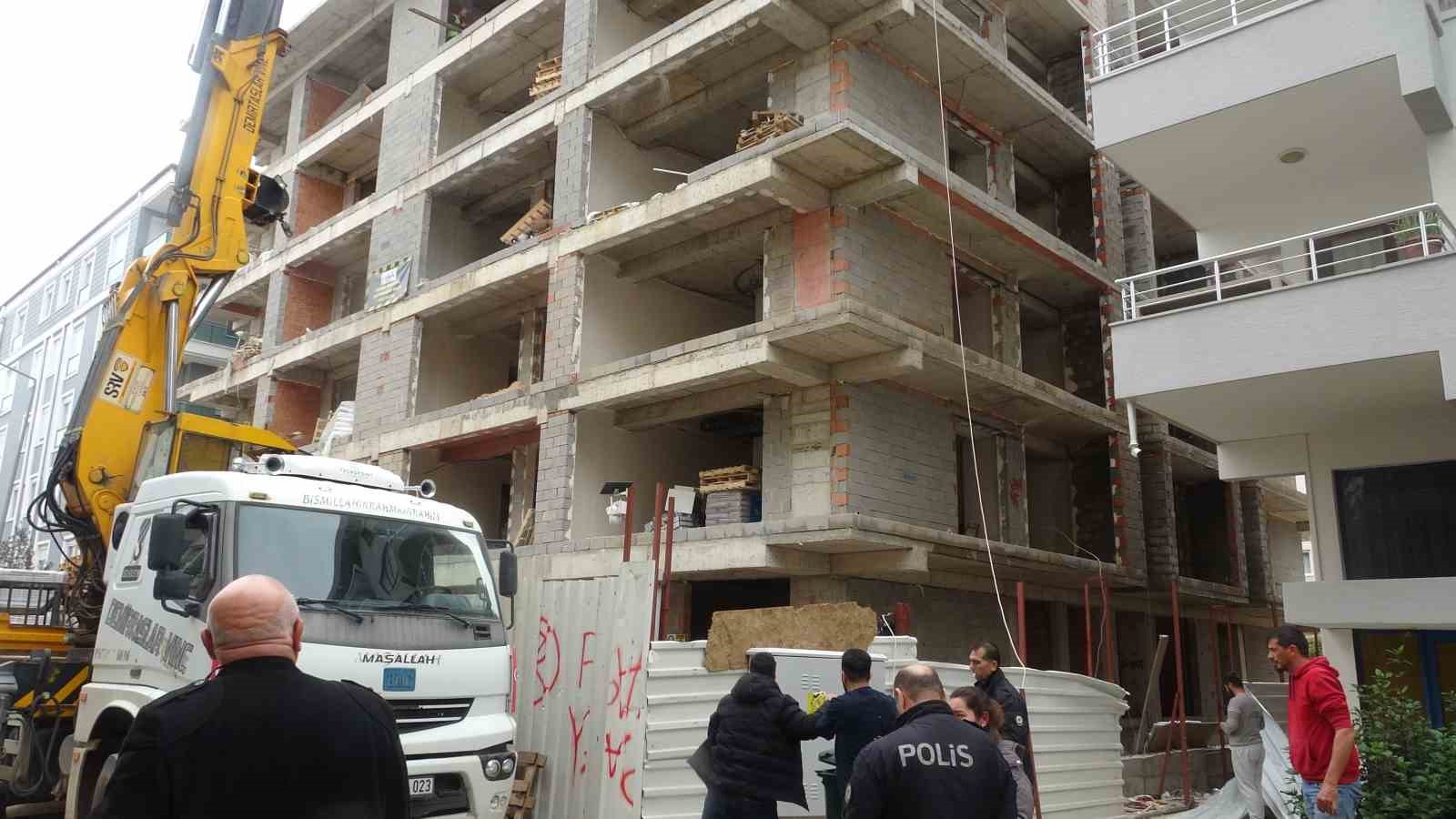 insaatin 5inci katindan dusen iscinin babasindan yurek burkan yakaris 4 AvpaUvOJ