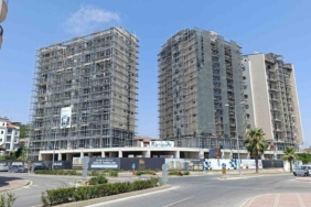 insaatta-isciler-birbirine-girdi-3-yarali-hkrkYOlm.jpg