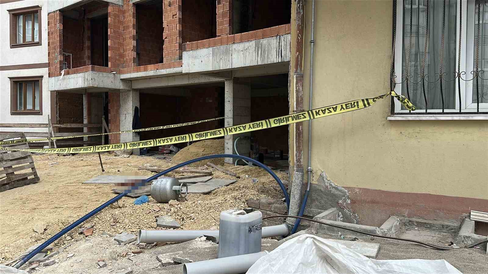 insaatta kafasina mutfak tupu dusen isci hayatini kaybetti 1 GjyaAIH3