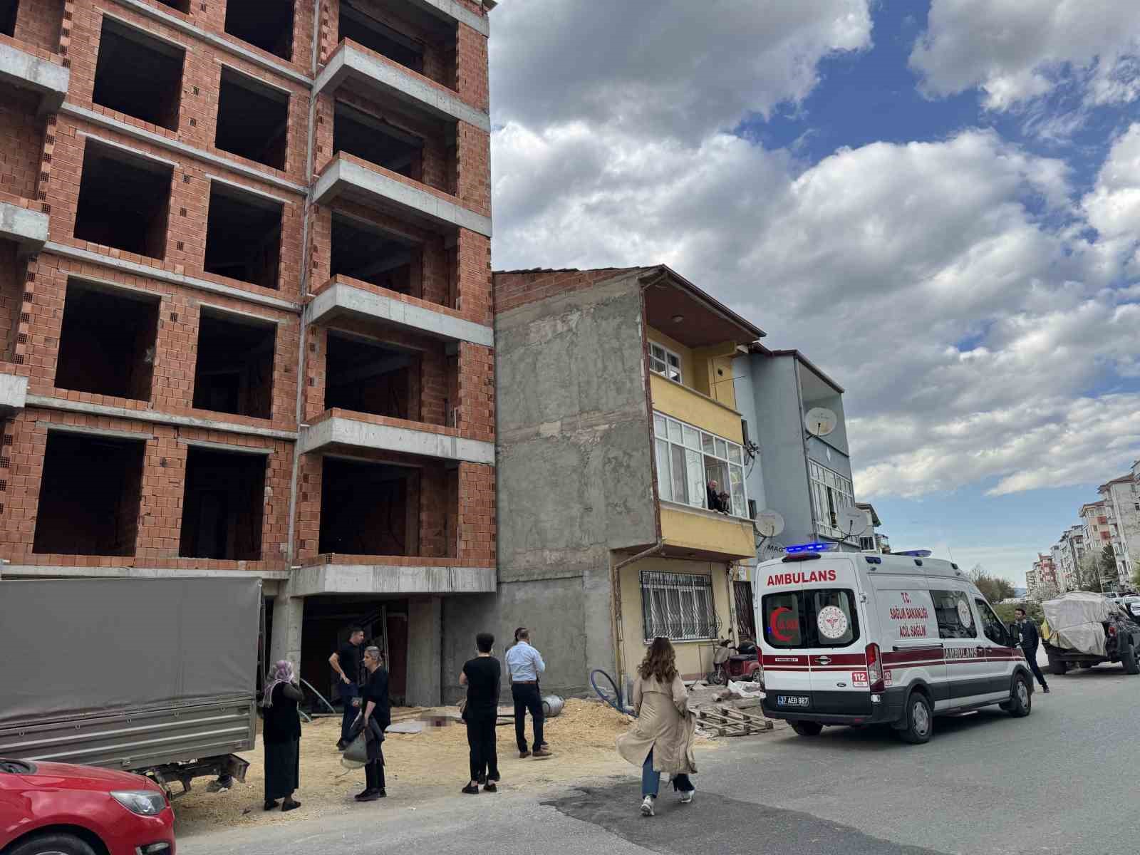 insaatta kafasina mutfak tupu dusen isci hayatini kaybetti 6 28DfNfLY