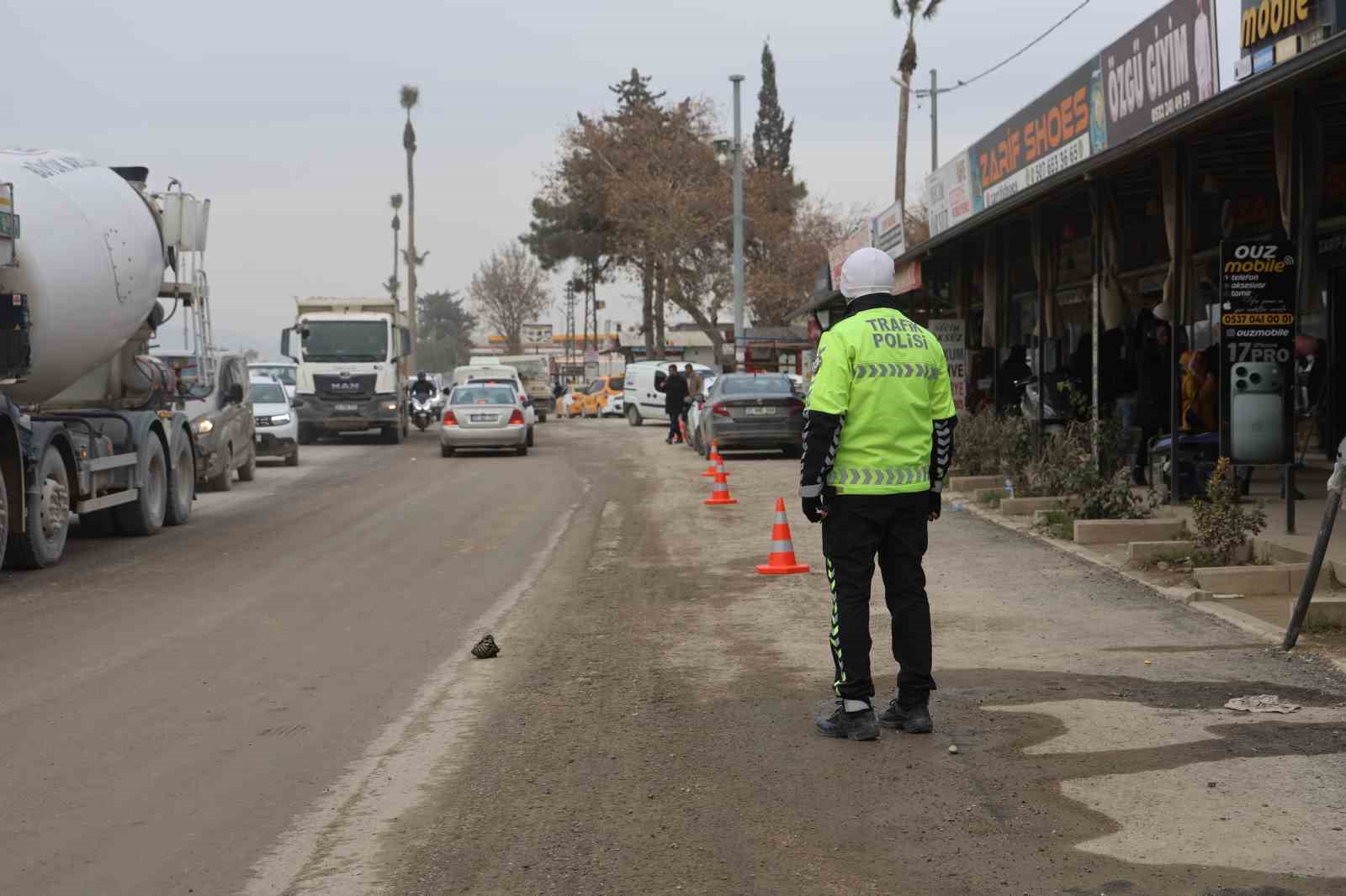 insan hayatina mal olabilen hatali arac parki konusunda suruculer uyarildi 3 7RXhhayj