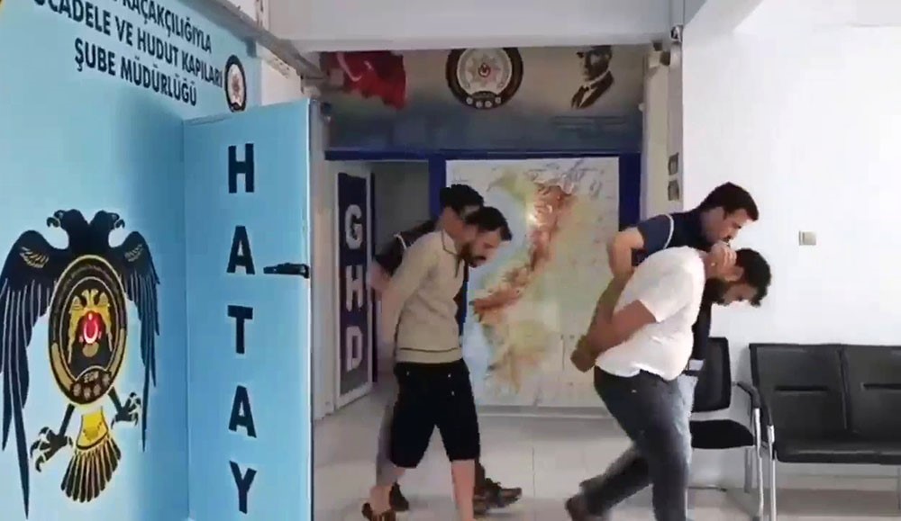 İnsan taciri sürücüye 34 bin TL ceza 4 insan taciri surucuye 34 bin tl ceza 0 dw6949Qw