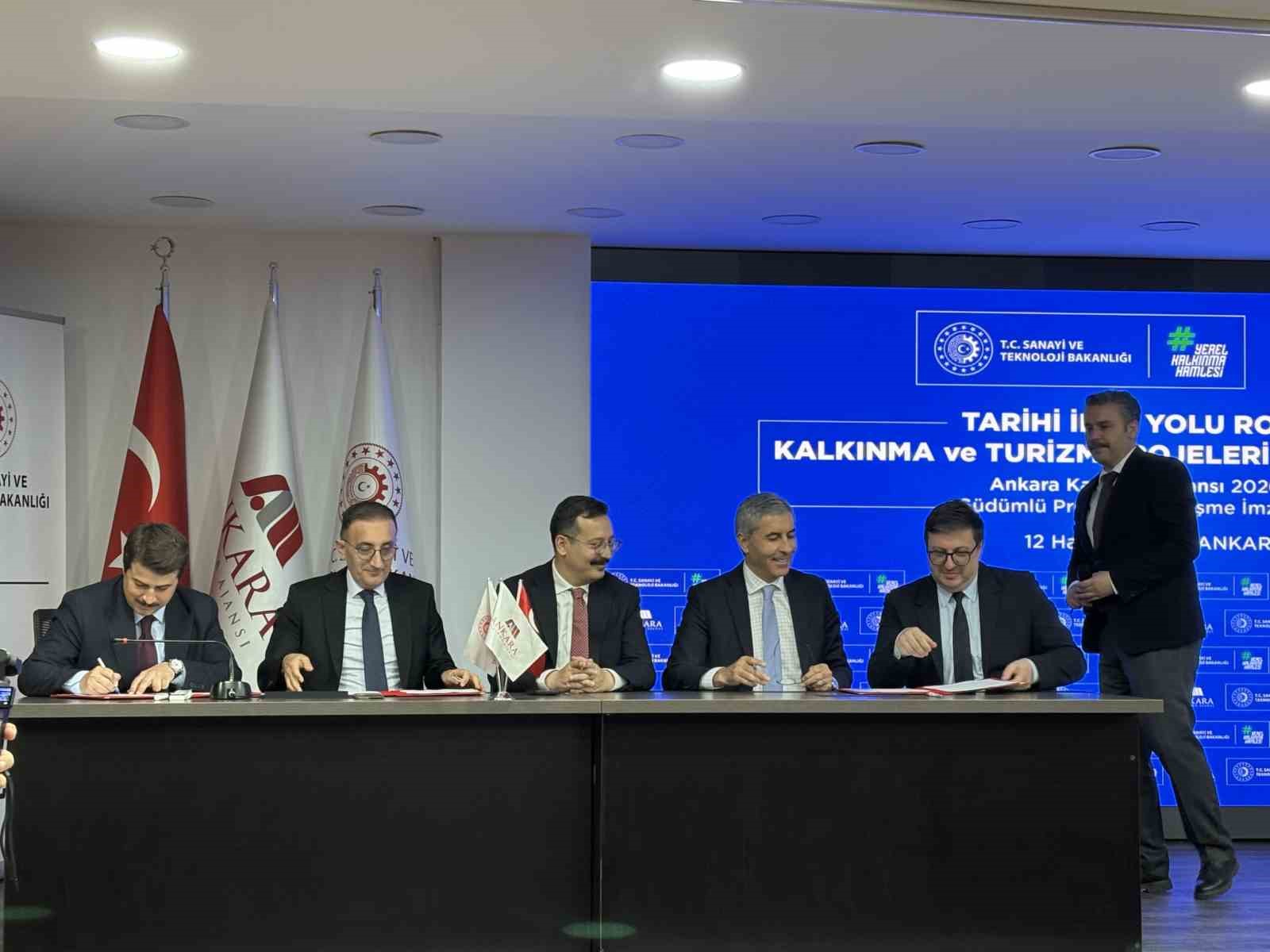 İpek Yolu’nda turizm hamlesi 6 ipek yolunda turizm hamlesi 2 YROsyQfe