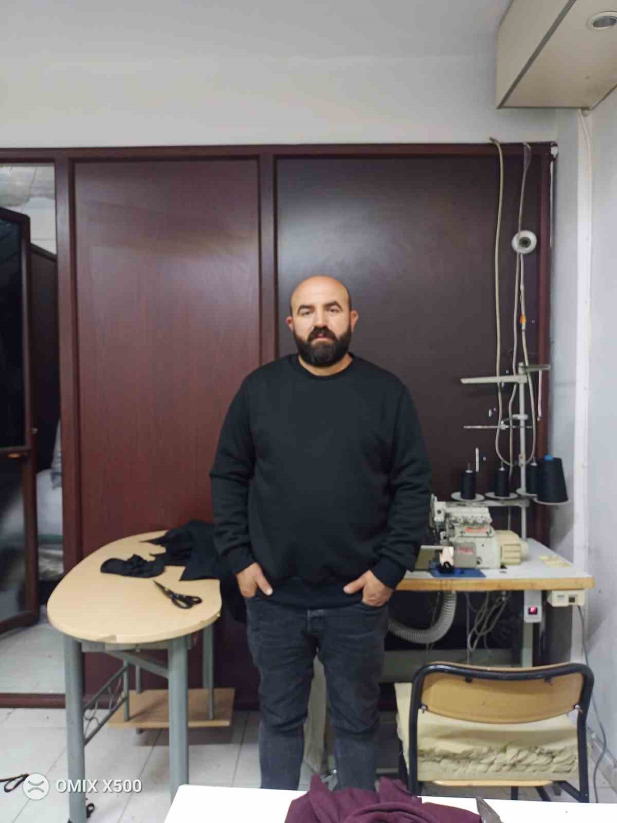 ipsalada ahira yildirim dustu 3 buyukbas hayvan telef oldu ciftlik sahibi yaralandi 4