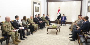 irak-basbakani-sudani-centcom-heyetiyle-suriyedeki-teror-orgutu-deas-unsurlarinin-naklini-gorustu-qwSL5QUy.jpg