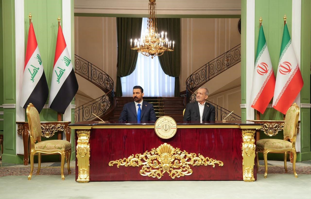 Irak Başbakanı Zeydi ve İran Cumhurbaşkanı Pezeşkiyan, ülkeler arasında iş birliğine ilişkin 4 belge imzaladı 4 irak basbakani zeydi ve iran cumhurbaskani pezeskiyan ulkeler arasinda is birligine iliskin 4 belge CEKVAHAt