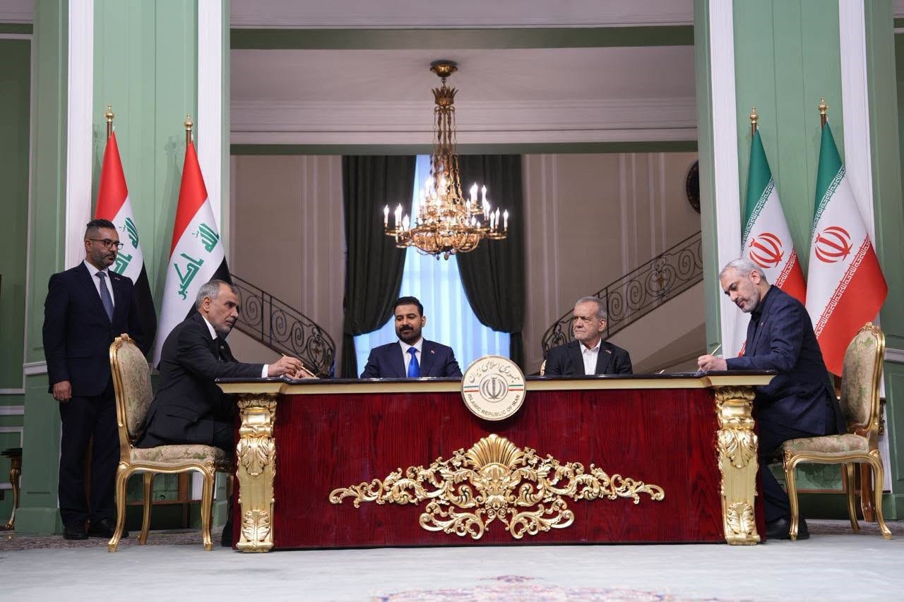 Irak Başbakanı Zeydi ve İran Cumhurbaşkanı Pezeşkiyan, ülkeler arasında iş birliğine ilişkin 4 belge imzaladı 7 irak basbakani zeydi ve iran cumhurbaskani pezeskiyan ulkeler arasinda is birligine iliskin 4 belge Cvs5sEXI