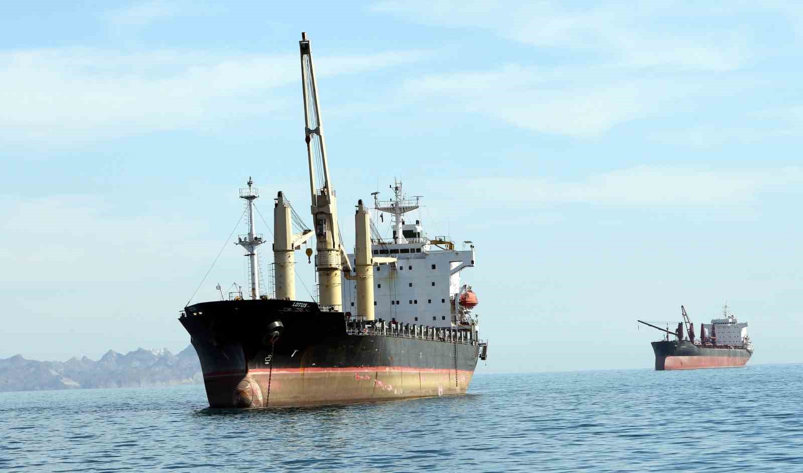 İran: "ABD-İsrail’in İran’a saldırılarına katılmayan ve desteklemeyen ülkeler Hürmüz Boğazı’ndan geçebilir" 4 iran abd israilin irana saldirilarina katilmayan ve desteklemeyen ulkeler hurmuz bogazindan gecebilir 0 QTON2t5D