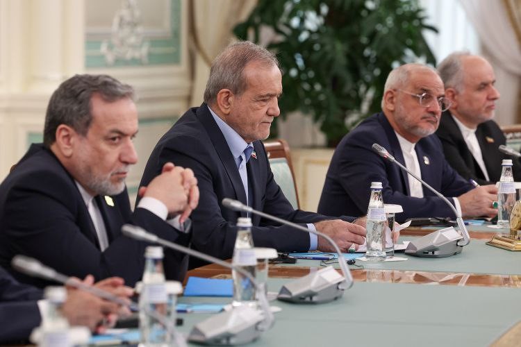 iran cumhurbaskani pezeskiyan abd ve bazi batili ulkeler bagimsiz ulkelerin egemenligini hedef aliyor 10 mnUUX5Ui