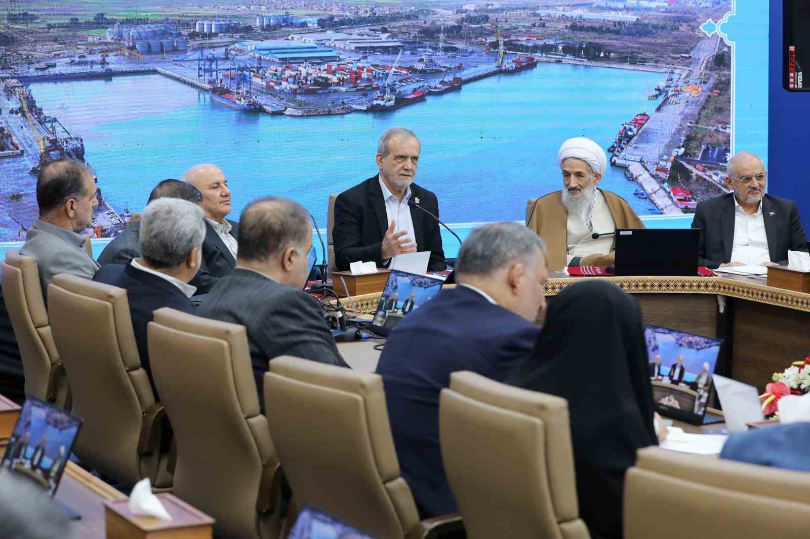 iran cumhurbaskani pezeskiyan nukleer silahimiz olmayacak 1 W7SrT7py