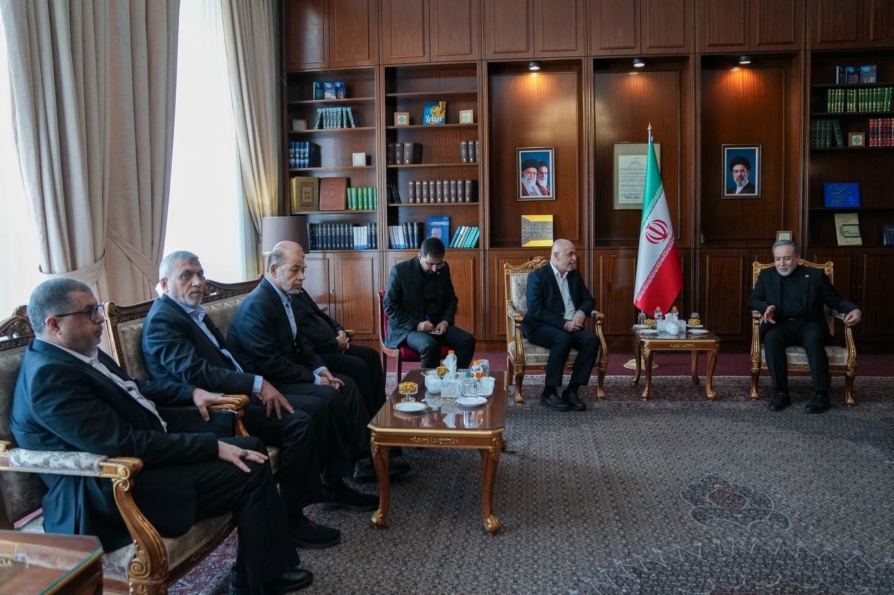 iran disisleri bakani arakci hamas ve hizbullah heyetleriyle bir araya geldi 6 OPZB4IhO