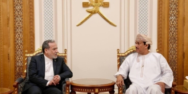 iran-disisleri-bakani-arakci-maskatta-Sv6HR9v6.jpg