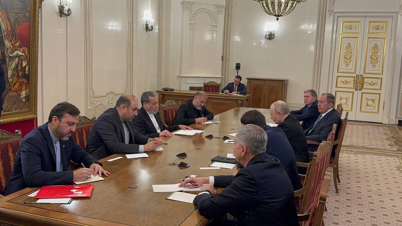 İran Dışişleri Bakanı Arakçi, Putin ile görüştü 4 iran disisleri bakani arakci putin ile gorustu 0 uhKl9gkc