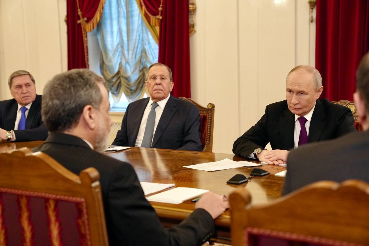 İran Dışişleri Bakanı Arakçi, Putin ile görüştü 8 iran disisleri bakani arakci putin ile gorustu 4 d3JY22OU