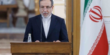 iran-disisleri-bakani-arakci-terorle-mucadelede-karsilikli-is-birligine-bagliyiz-jiKFEKZU.jpg