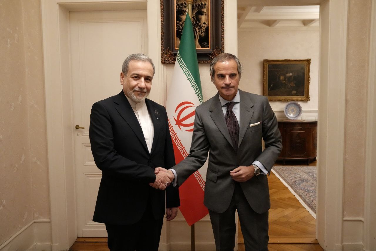 iran disisleri bakani arakci uaea baskani grossi ile gorustu 1 EJlZm5I2