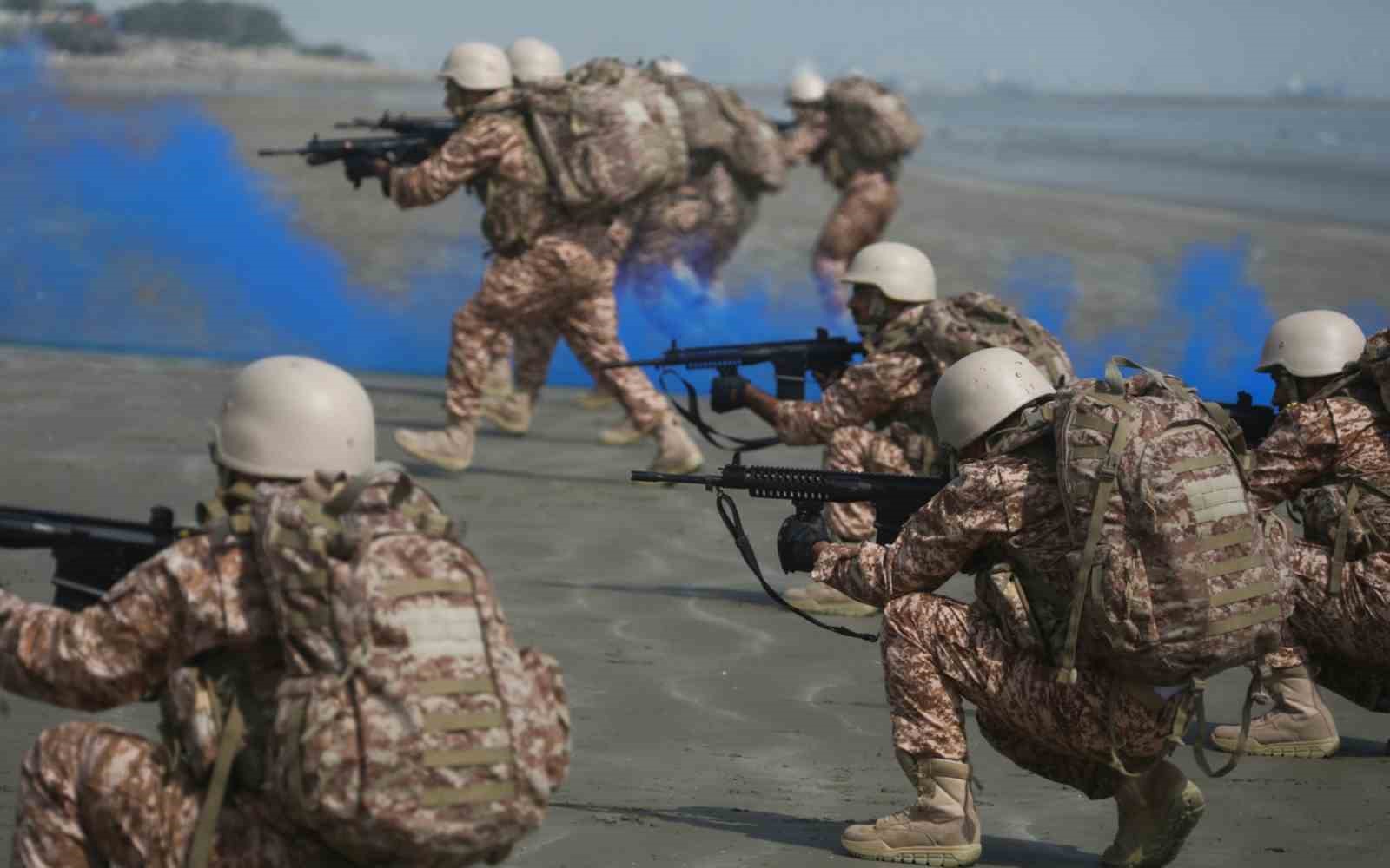 iran ile rusya arasinda ortak deniz tatbikati 1 M4DjKQZk