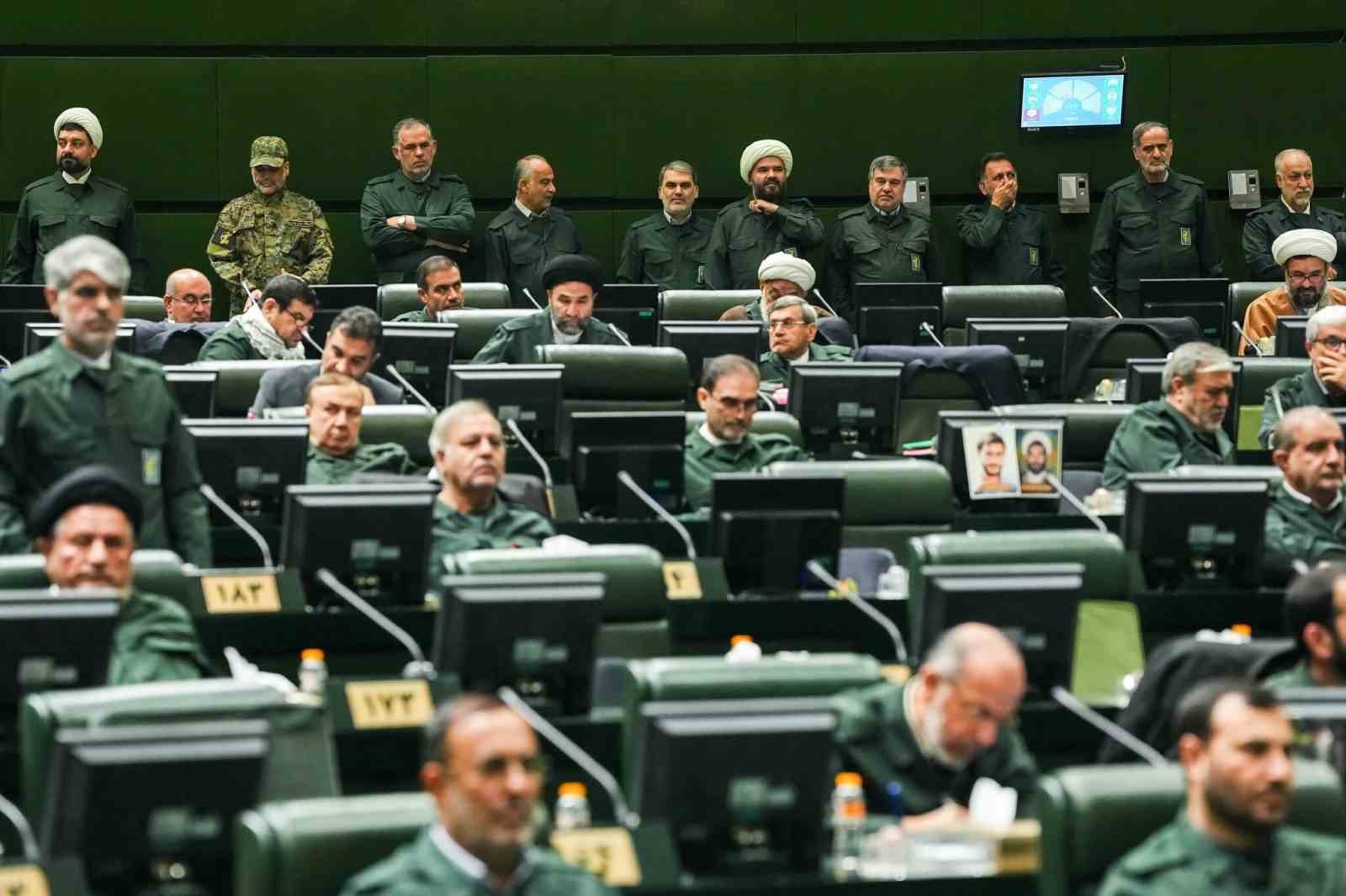 İran Meclis Başkanı Kalibaf: "Avrupa ülkelerinin orduları da terör örgütü sayılmaktadır" 6 iran meclis baskani kalibaf avrupa ulkelerinin ordulari da teror orgutu sayilmaktadir 2 5jbCGz4L