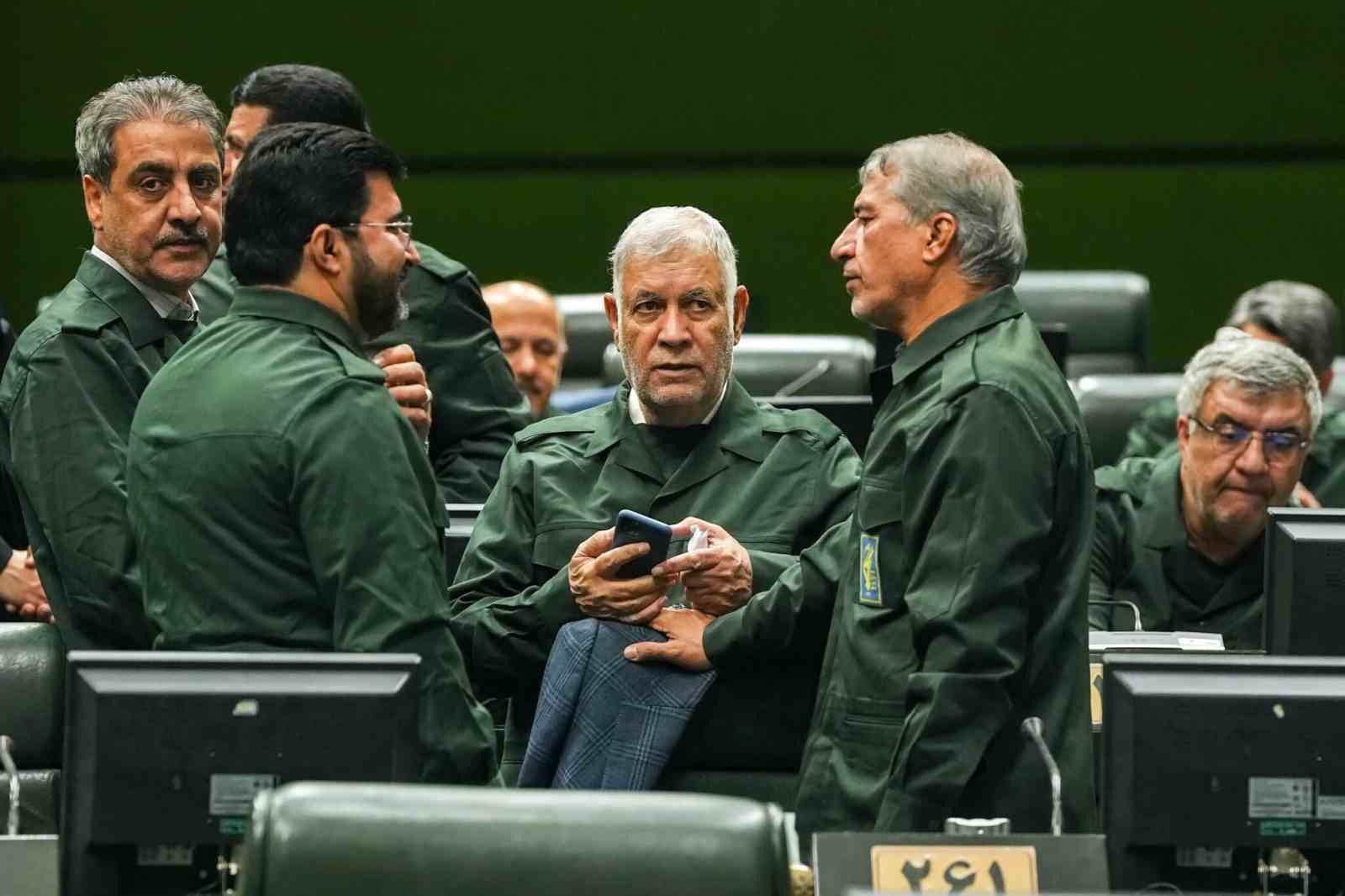 İran Meclis Başkanı Kalibaf: "Avrupa ülkelerinin orduları da terör örgütü sayılmaktadır" 10 iran meclis baskani kalibaf avrupa ulkelerinin ordulari da teror orgutu sayilmaktadir 6 bId1zuvn