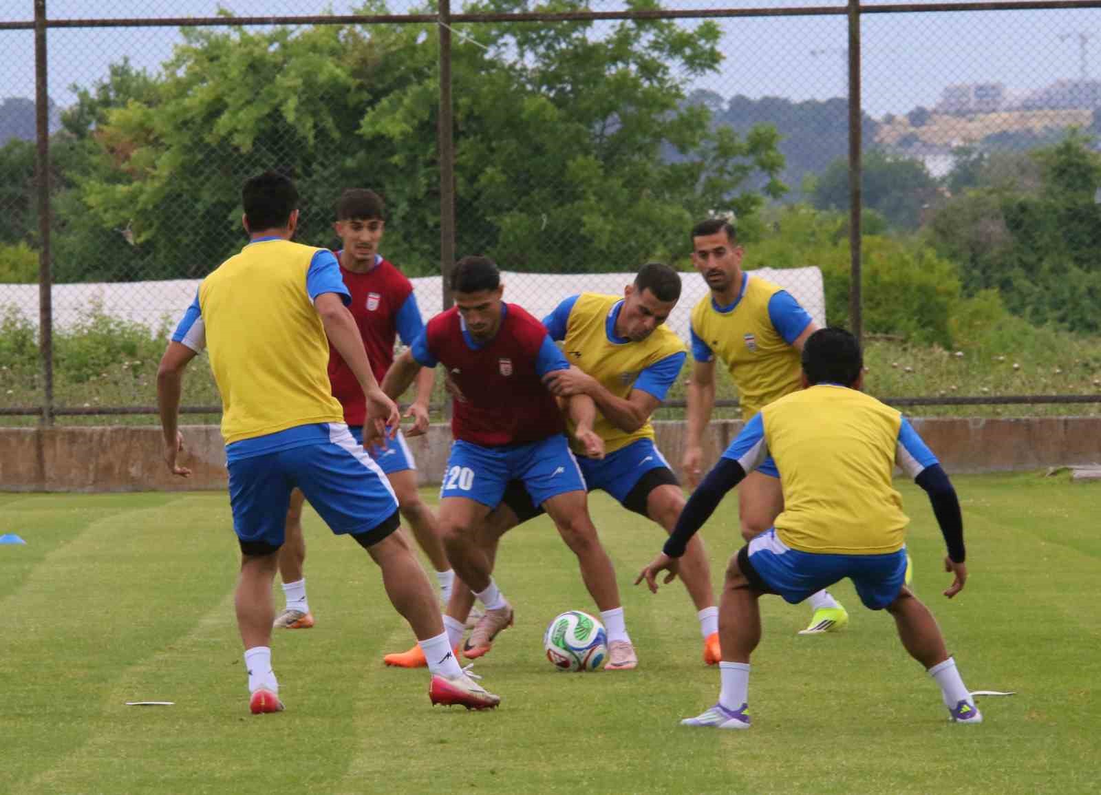 iran milli takimi dunya kupasi hazirliklarina antalyada basladi 14 UzOcOH9F