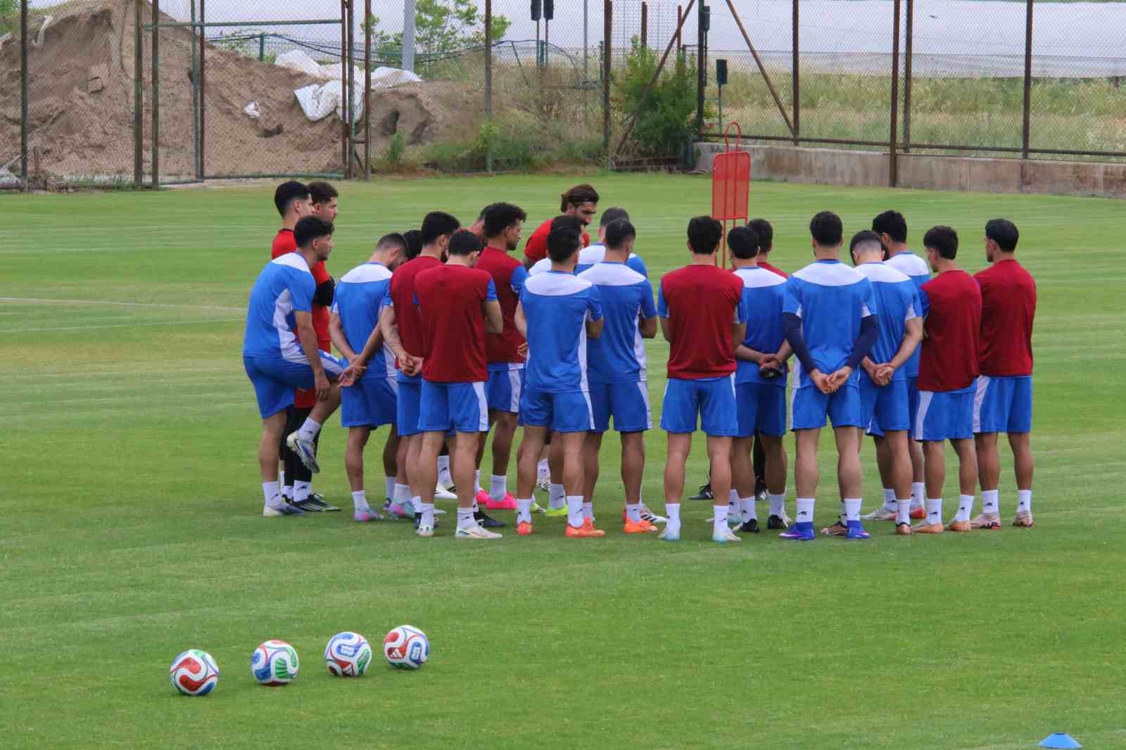 iran milli takimi dunya kupasi hazirliklarina antalyada basladi 5 2NWlURAZ