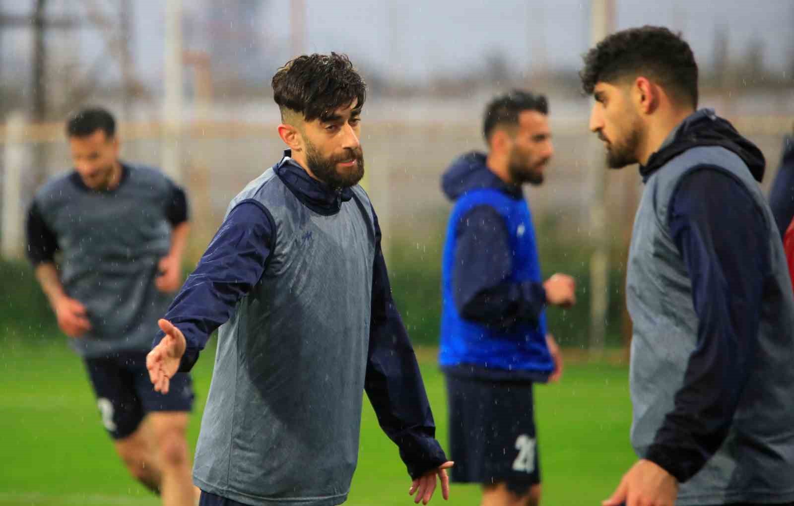 iran milli takimi kamp icin antalyaya geldi 10 mNsO5PWG