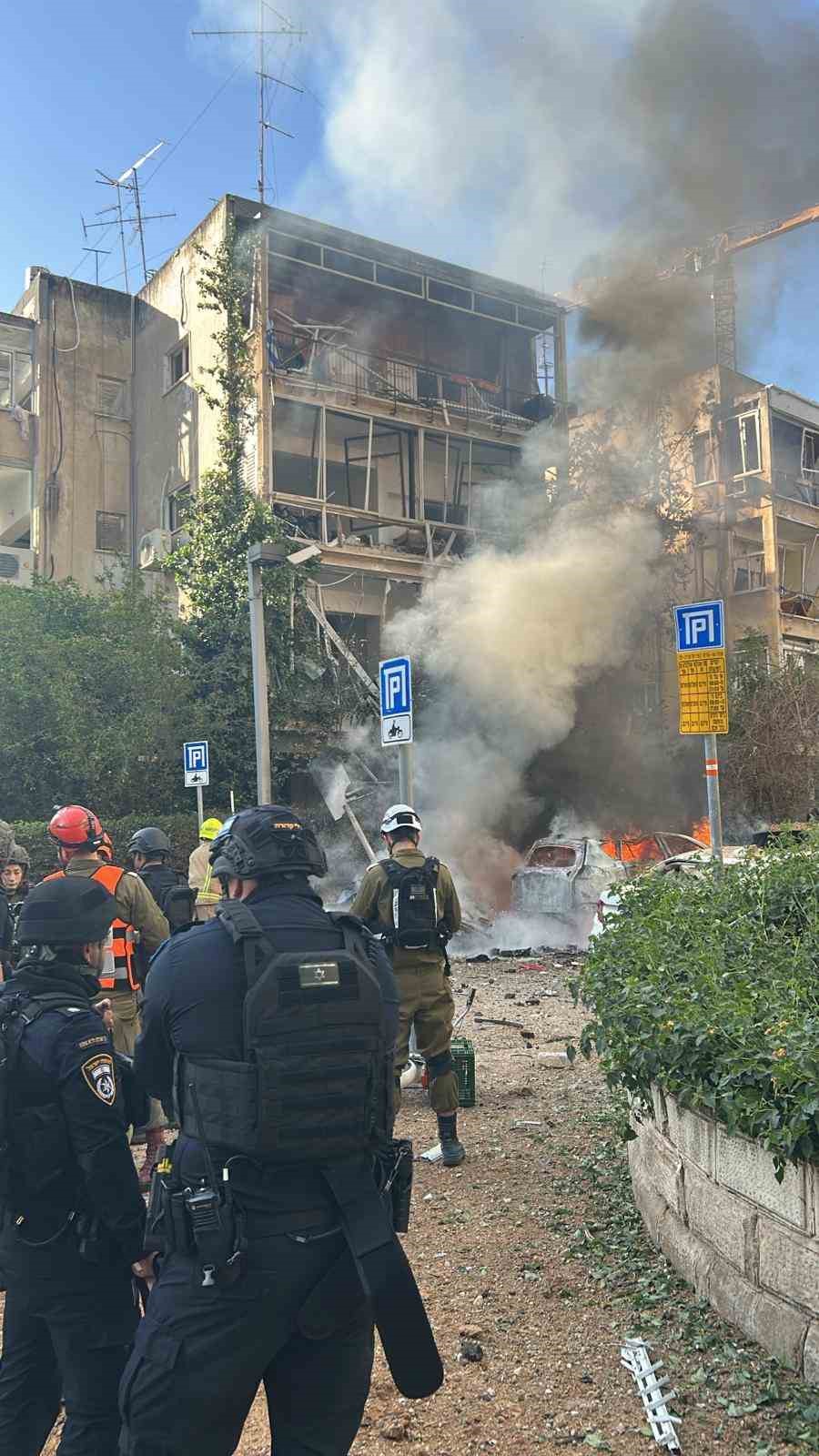 iran tel avivi vurdu 6 yarali 2 H45lfTO6