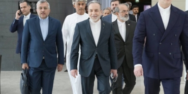 iran-ve-abd-arasindaki-dolayli-gorusmeler-basladi-7RKs2giS.jpg