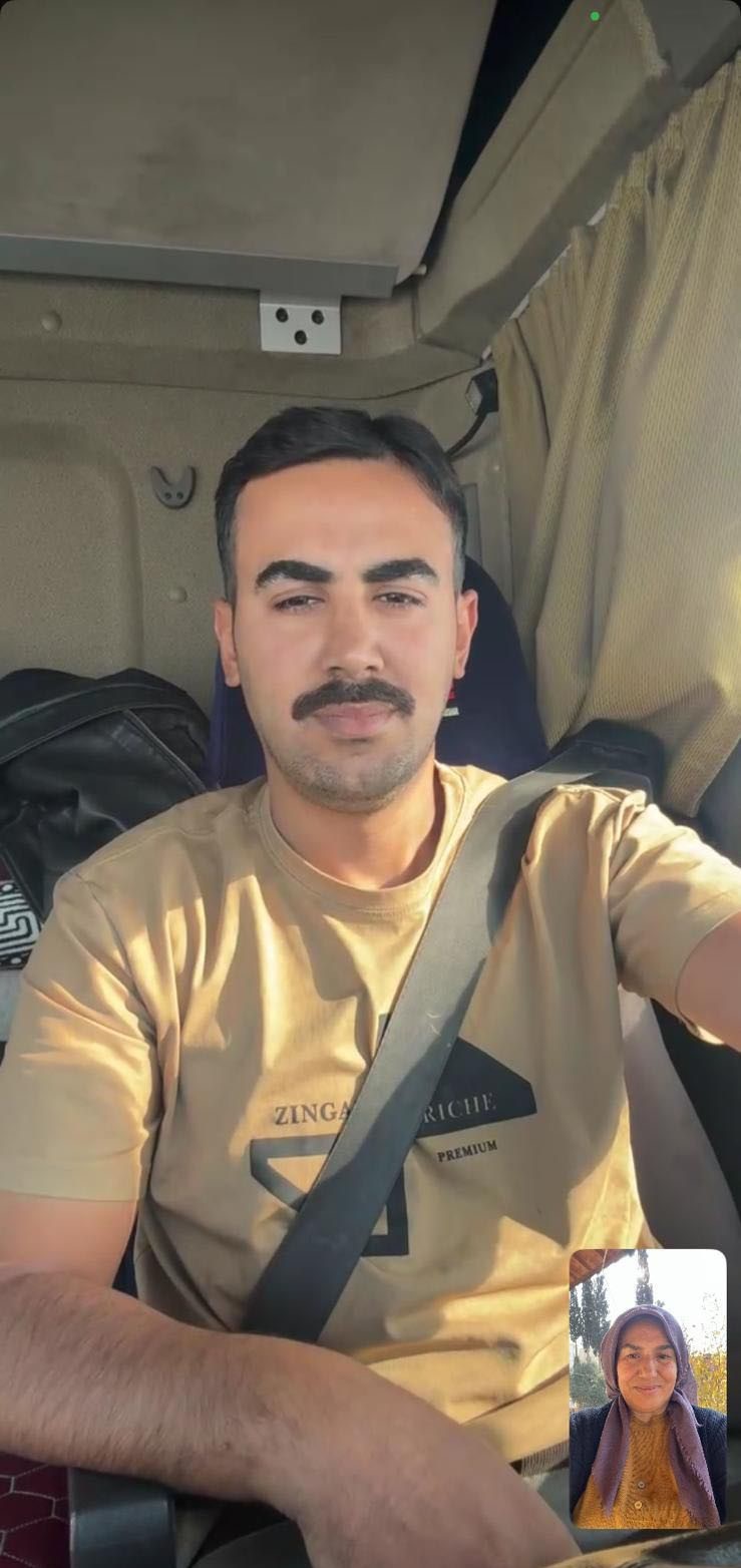 İran’da tırına şarapnel parçası isabet eden Türk tır şoförü kurtarılamadı 7 iranda tirina sarapnel parcasi isabet eden turk tir soforu kurtarilamadi 3 m77TPjwa