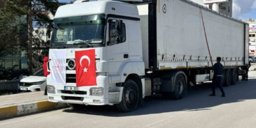 irandaki-savas-magdurlari-icin-vandan-3-yardim-tiri-gonderildi-Xqfny4zg.jpg