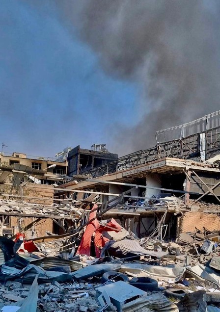 iranin 100 yillik arastirma merkezi vuruldu 3 msJBWmtP