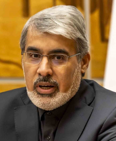 iranin-bm-temsilcisi-bahreyni-trumpin-tehditleri-isvicre-gorusmelerini-tehlikeye-atiyor-FL4Eiwjl.jpg