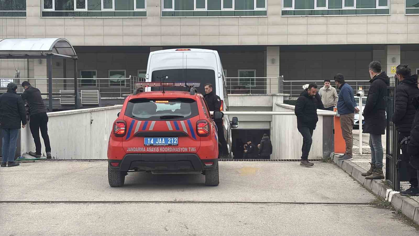İrtikap soruşturmasında yeni gelişme: Tanju Özcan ve 12 kişi adliyeye sevk edildi 9 irtikap sorusturmasinda yeni gelisme tanju ozcan ve 12 kisi adliyeye sevk edildi 5 1eMDzqM8
