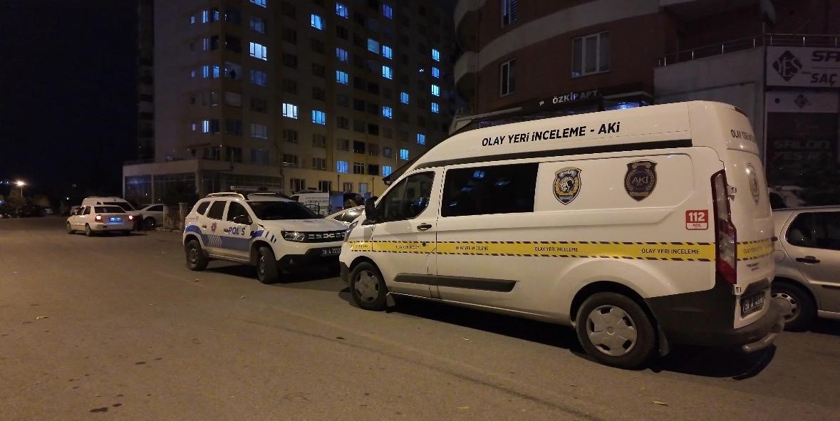İş arkadaşı tarafından evde ölü bulundu 7 is arkadasi tarafindan evde olu bulundu 3 I1igiJWk