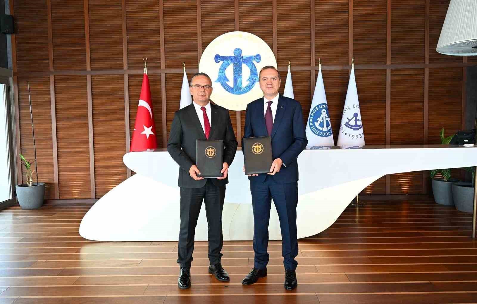 is bankasi ve imeak deniz ticaret odasindan denizcilik sektorune destek 1 KN15Pw9R