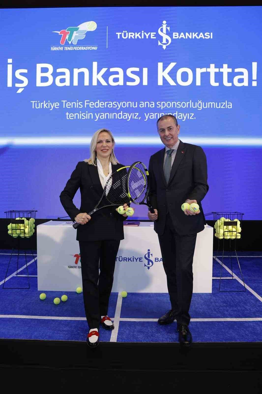 is bankasindan tenis sporuna destek 3 vN1EUg8p
