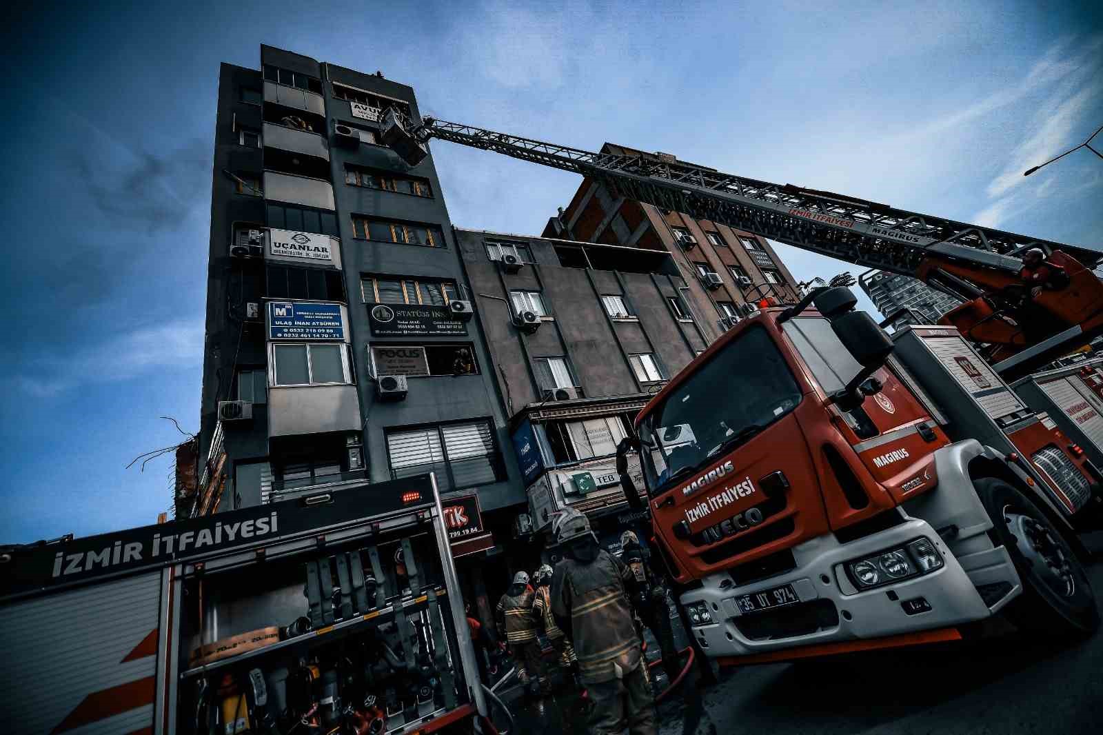is hanini alevler sardi itfaiye 12 kisiyi kurtardi 2