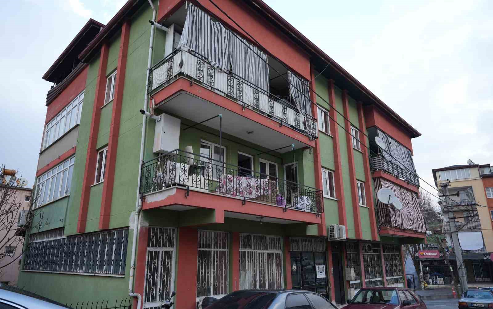 is icin sehir disina cikan koca dondugunde evini bos buldu 1 l5shVFH1