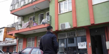 is-icin-sehir-disina-cikan-koca-dondugunde-evini-bos-buldu-xqYL5yUD.jpg