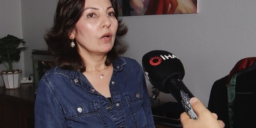 is-vaadiyle-tuzaga-dusurdukleri-kadininin-79-bin-lirasini-dolandirdilar-Ri61yK7r.jpg