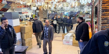 is-yerinde-kanli-saldiri-basindan-ve-gogsunden-vuruldu-b2mHthkL.jpg
