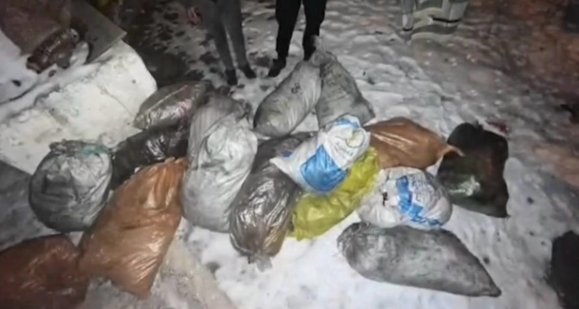 is yerinden 250 bin tl degerinde hurda caldilar 2 gozalti 4 syXIQTFO