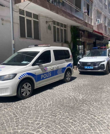 is-yerine-giderken-fenalasan-esnaf-sigindigi-pastanede-hayatini-kaybetti-QM5WlfgO.jpg