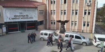 is-yerini-kursunlayan-4-kisiden-3u-tutuklandi-ZXHwAfhf.jpg